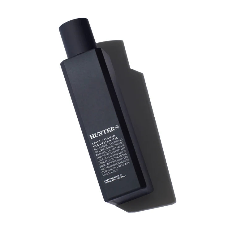 Hunter Lab Lipid Vitamin Cleansing Oil Product Shot Shadow - Gllosse