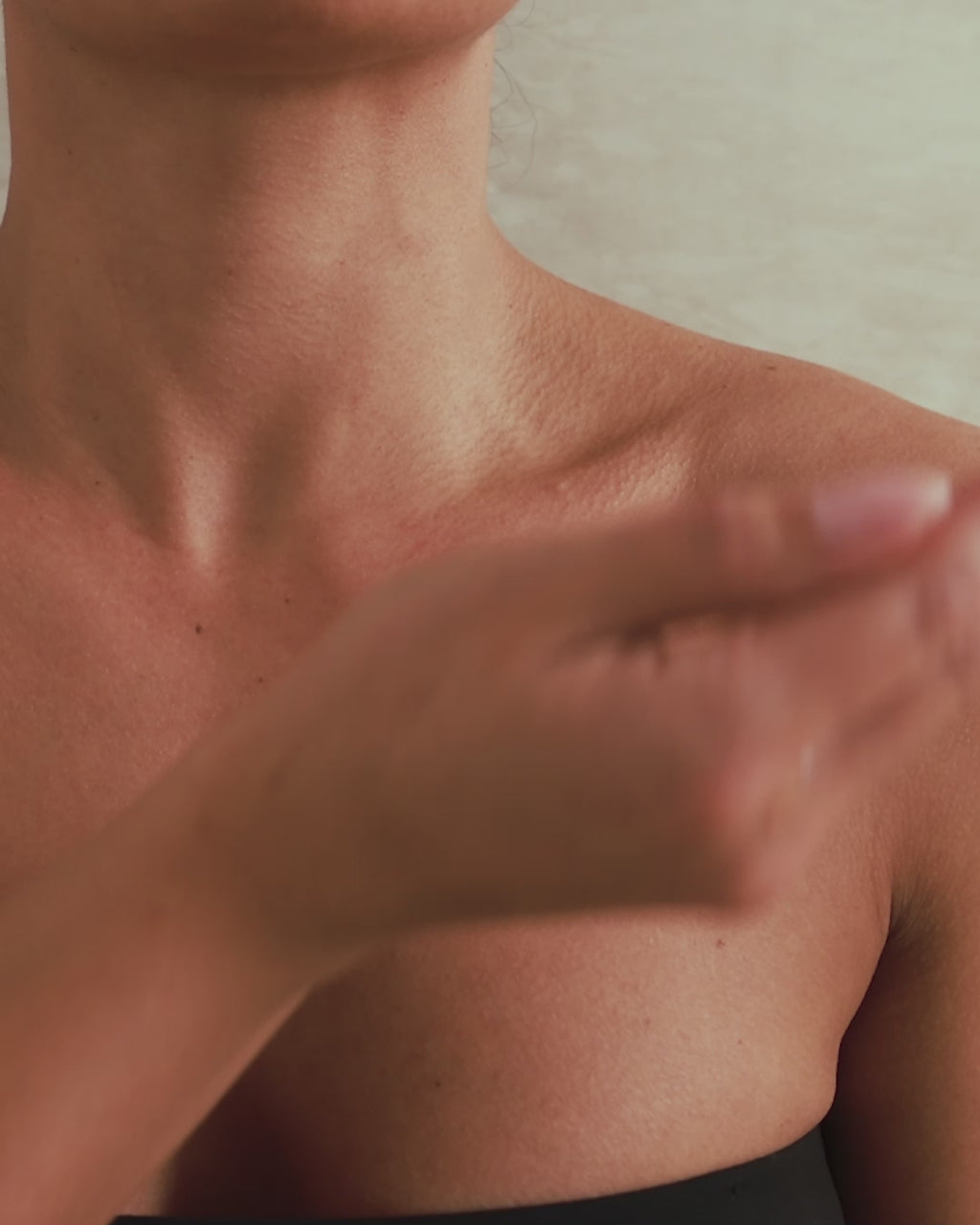 Tronque Vitamin C Body Oil Rubbing texture into skin - available at Gllosse, clean beauty destination